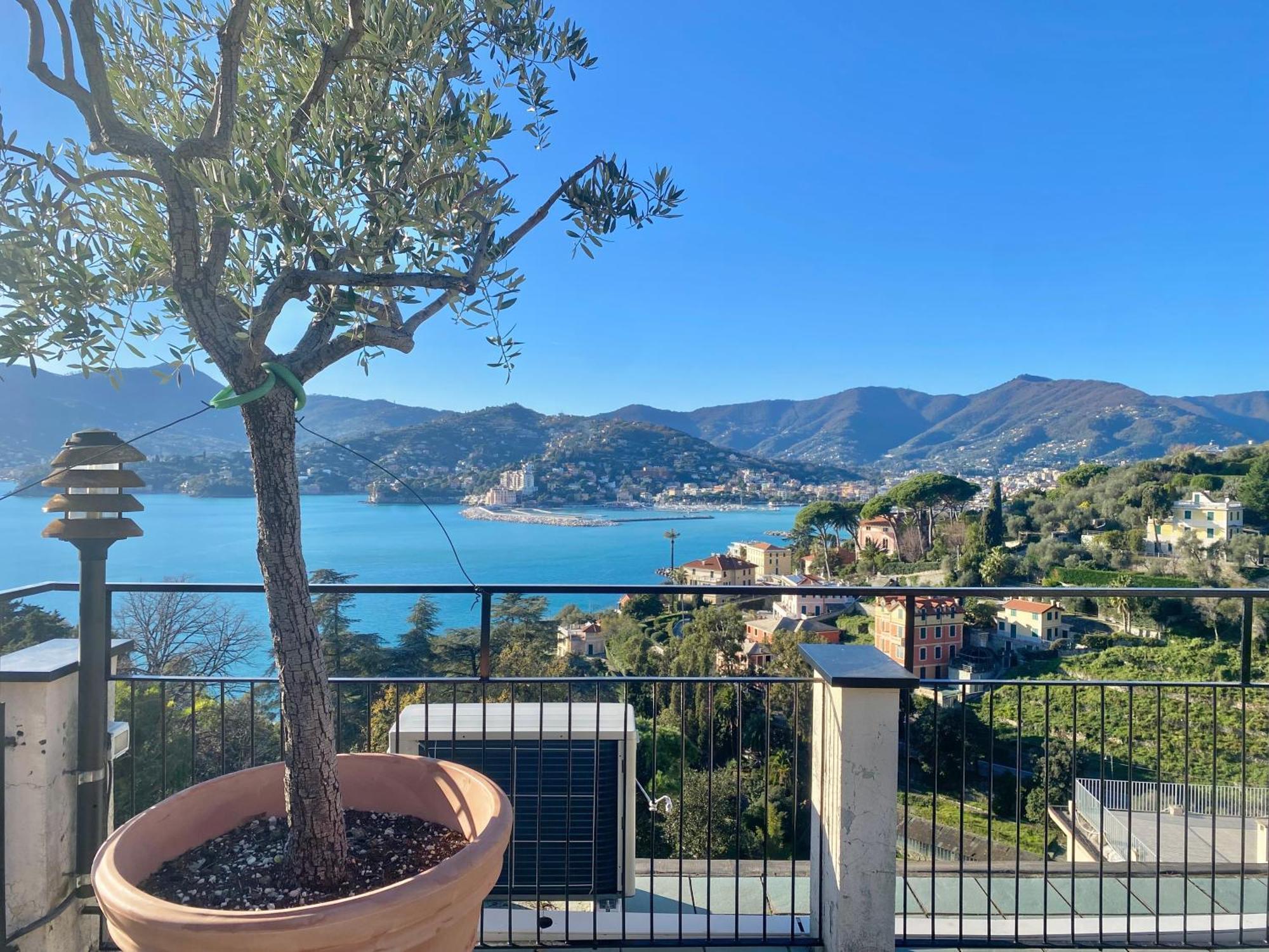 Welcome Riviera - Paradiso 12-Ultimo Restauro Nel 2025-Vista Mare Stupenda-Balcone Con Vista Meravigliosa Piu' Terrazza Solarium Sovrastante Di 70 Mq Esterna Rapallo Eksteriør billede