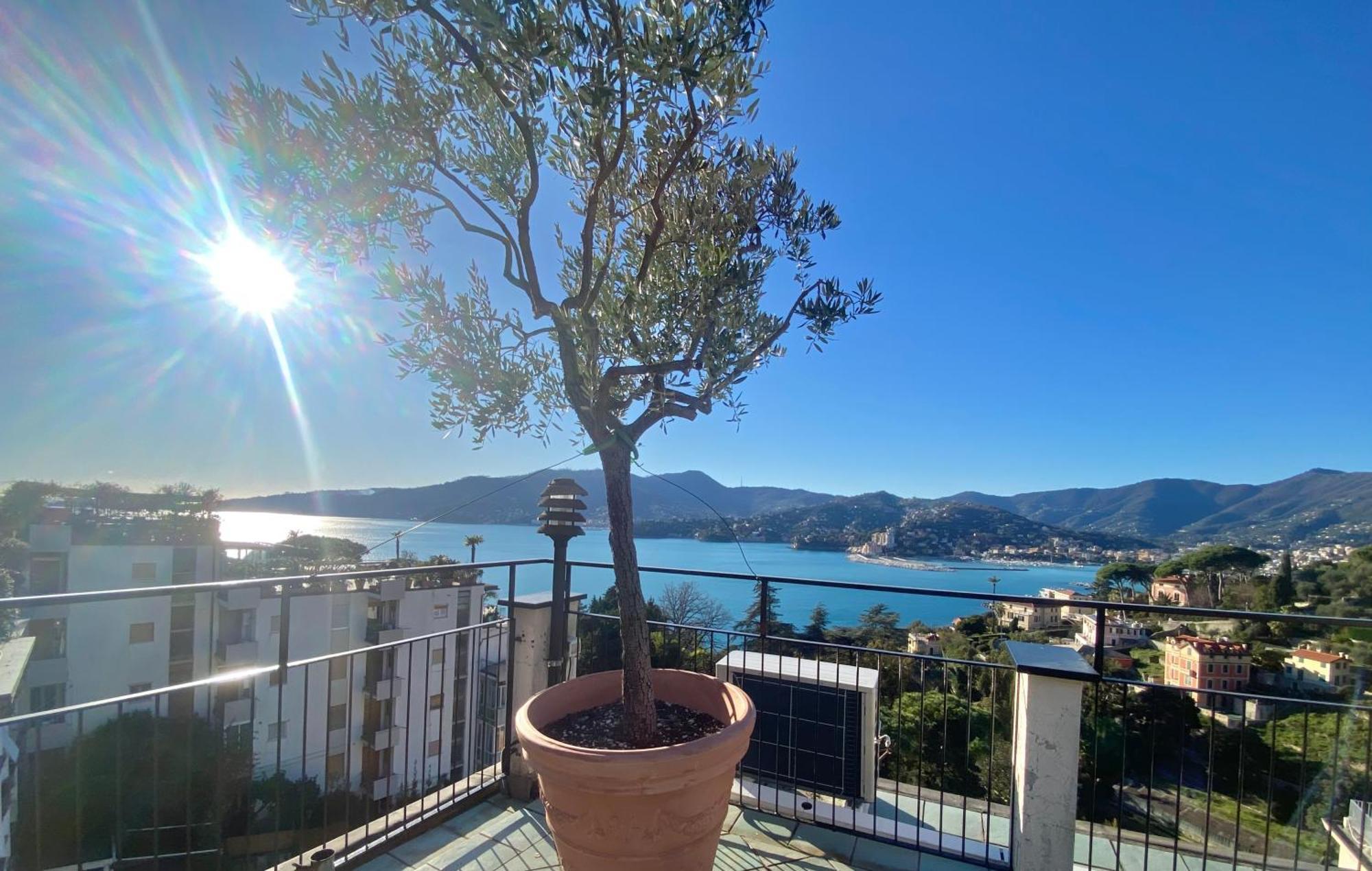 Welcome Riviera - Paradiso 12-Ultimo Restauro Nel 2025-Vista Mare Stupenda-Balcone Con Vista Meravigliosa Piu' Terrazza Solarium Sovrastante Di 70 Mq Esterna Rapallo Eksteriør billede