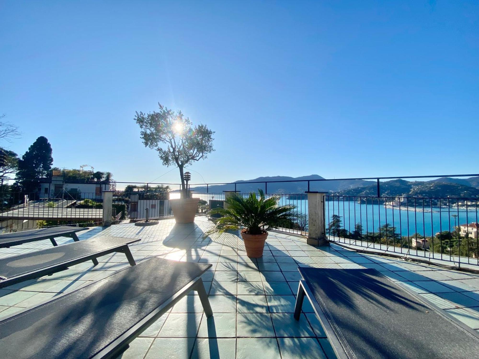Welcome Riviera - Paradiso 12-Ultimo Restauro Nel 2025-Vista Mare Stupenda-Balcone Con Vista Meravigliosa Piu' Terrazza Solarium Sovrastante Di 70 Mq Esterna Rapallo Eksteriør billede