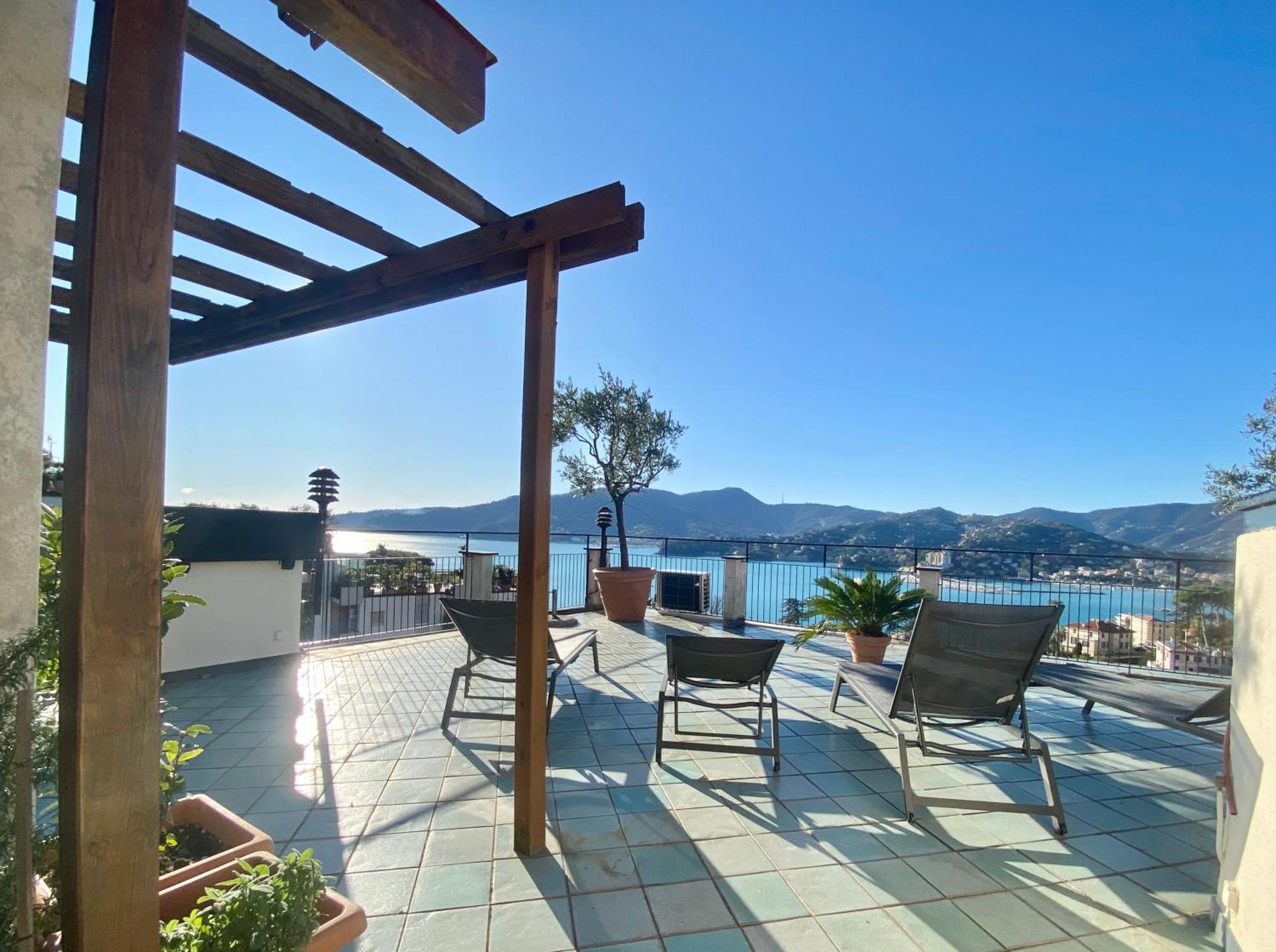 Welcome Riviera - Paradiso 12-Ultimo Restauro Nel 2025-Vista Mare Stupenda-Balcone Con Vista Meravigliosa Piu' Terrazza Solarium Sovrastante Di 70 Mq Esterna Rapallo Eksteriør billede